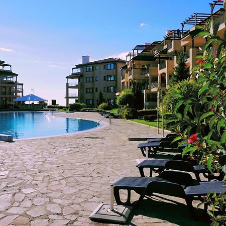 Ваканционни апартаменти Калиакрия - Holiday apartments Kaliakria Топола Екстериор снимка