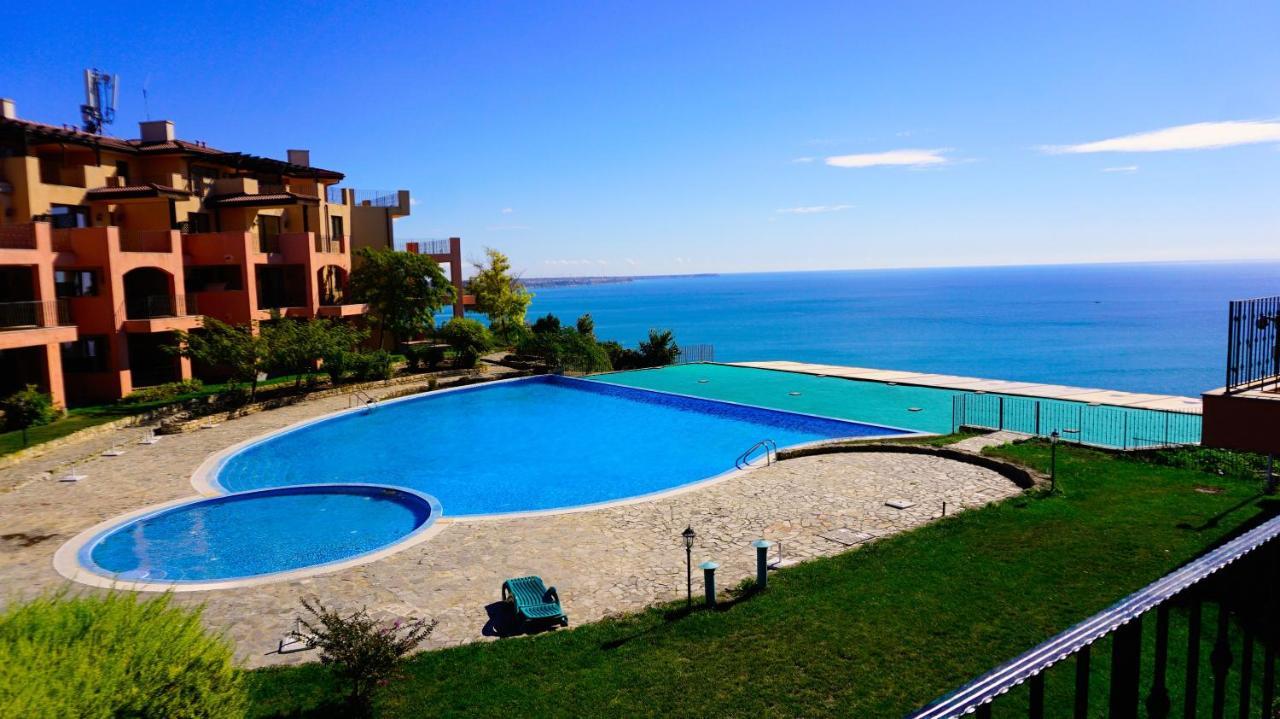 Ваканционни апартаменти Калиакрия - Holiday apartments Kaliakria Топола Екстериор снимка