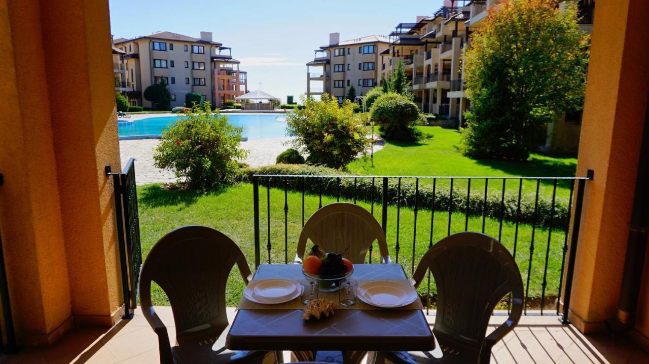 Ваканционни апартаменти Калиакрия - Holiday apartments Kaliakria Топола Екстериор снимка