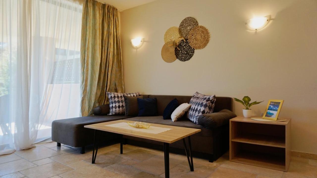 Ваканционни апартаменти Калиакрия - Holiday apartments Kaliakria Топола Екстериор снимка
