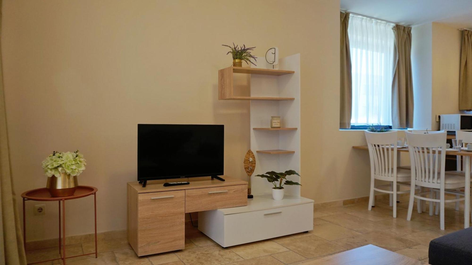 Ваканционни апартаменти Калиакрия - Holiday apartments Kaliakria Топола Екстериор снимка