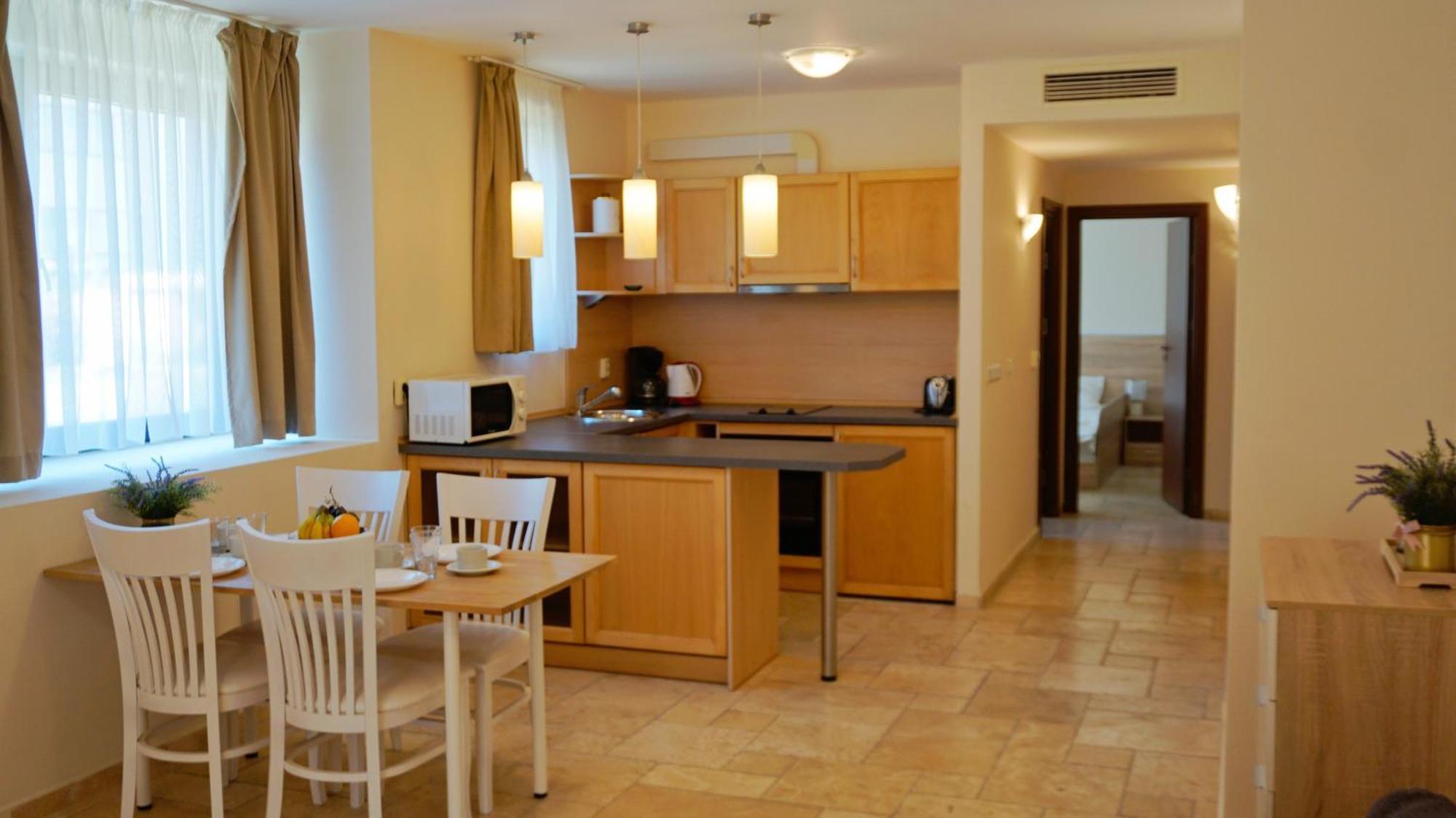 Ваканционни апартаменти Калиакрия - Holiday apartments Kaliakria Топола Екстериор снимка
