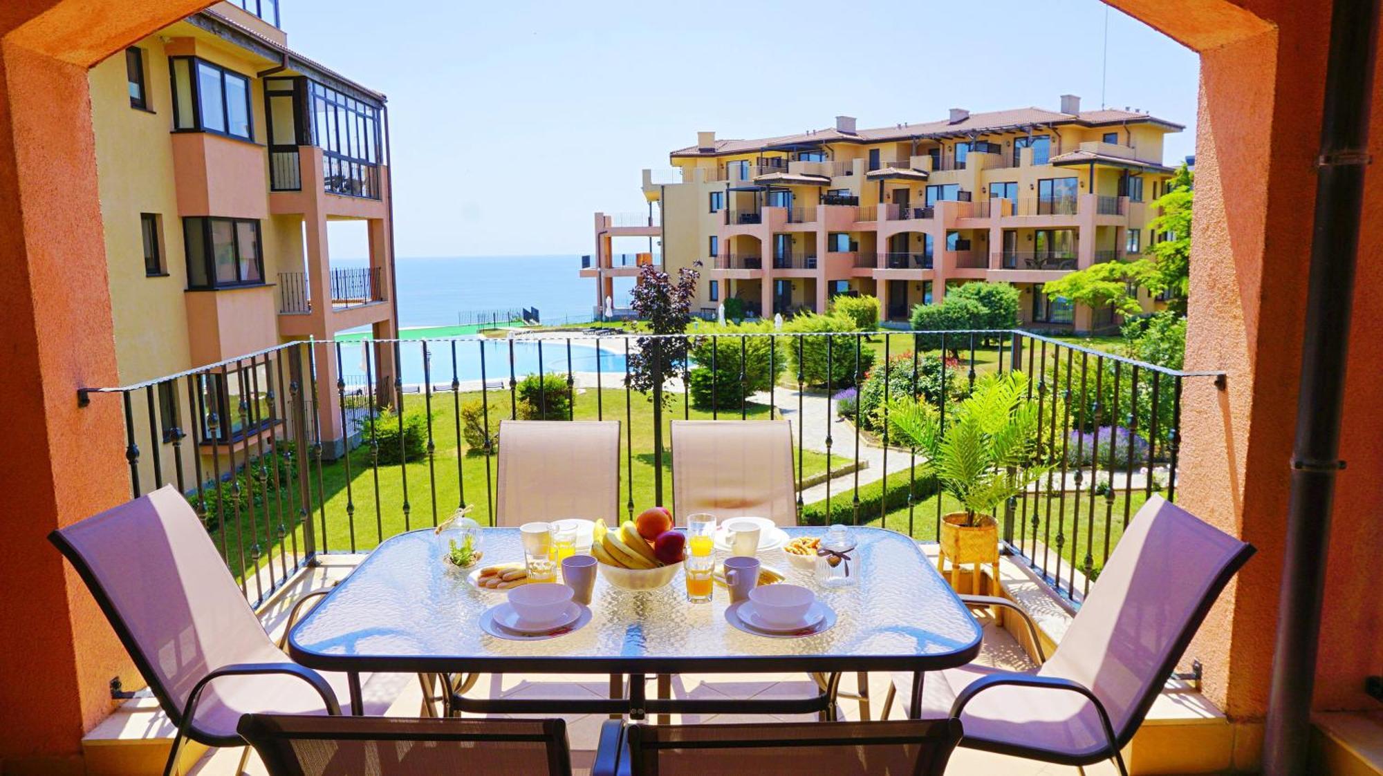 Ваканционни апартаменти Калиакрия - Holiday apartments Kaliakria Топола Екстериор снимка
