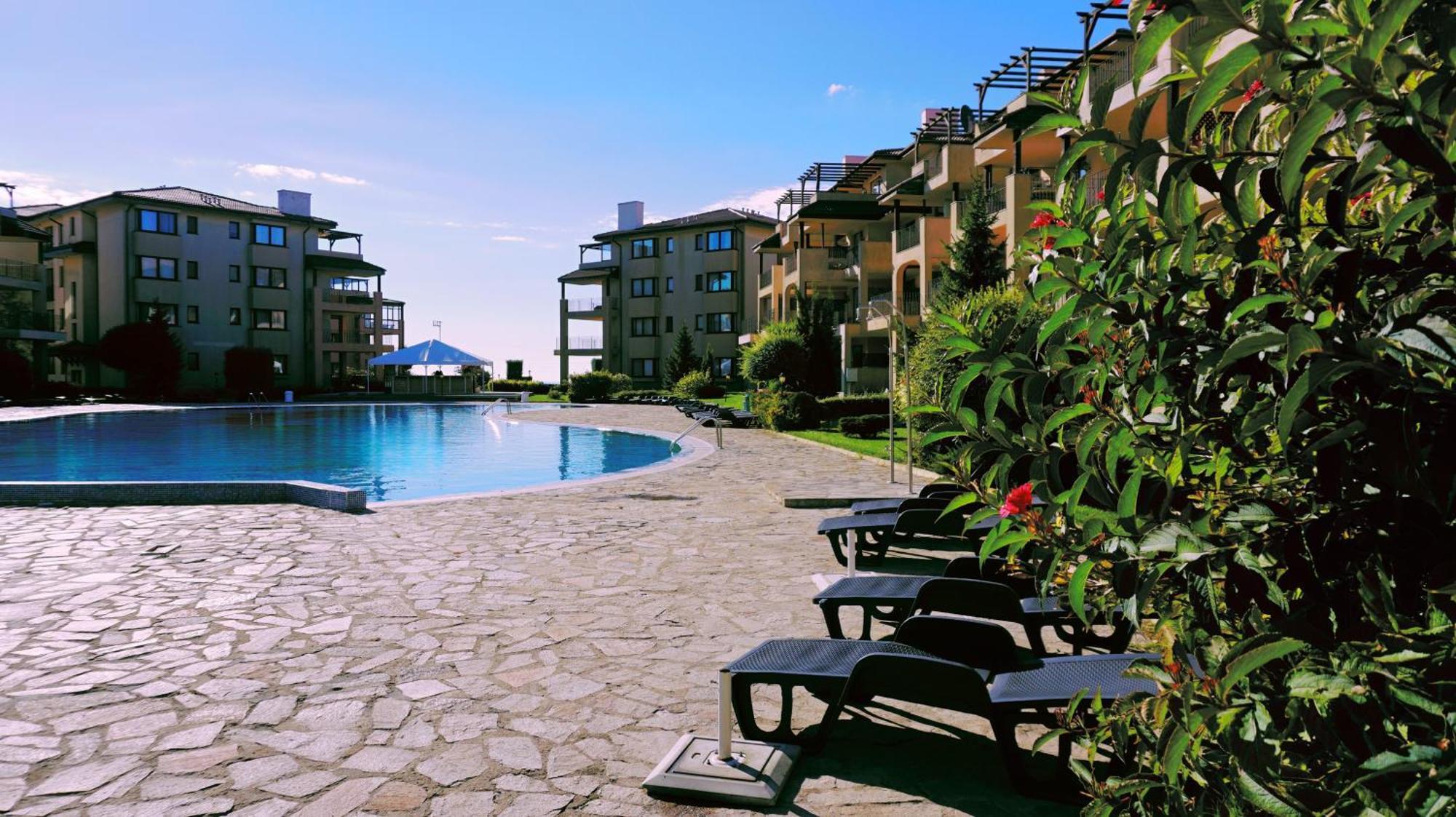 Ваканционни апартаменти Калиакрия - Holiday apartments Kaliakria Топола Екстериор снимка